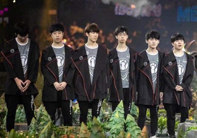 的过度关注 的过度关注