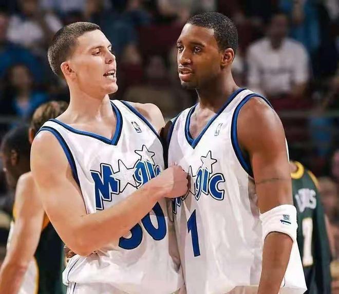 黄蜂vs国 黄蜂vs国